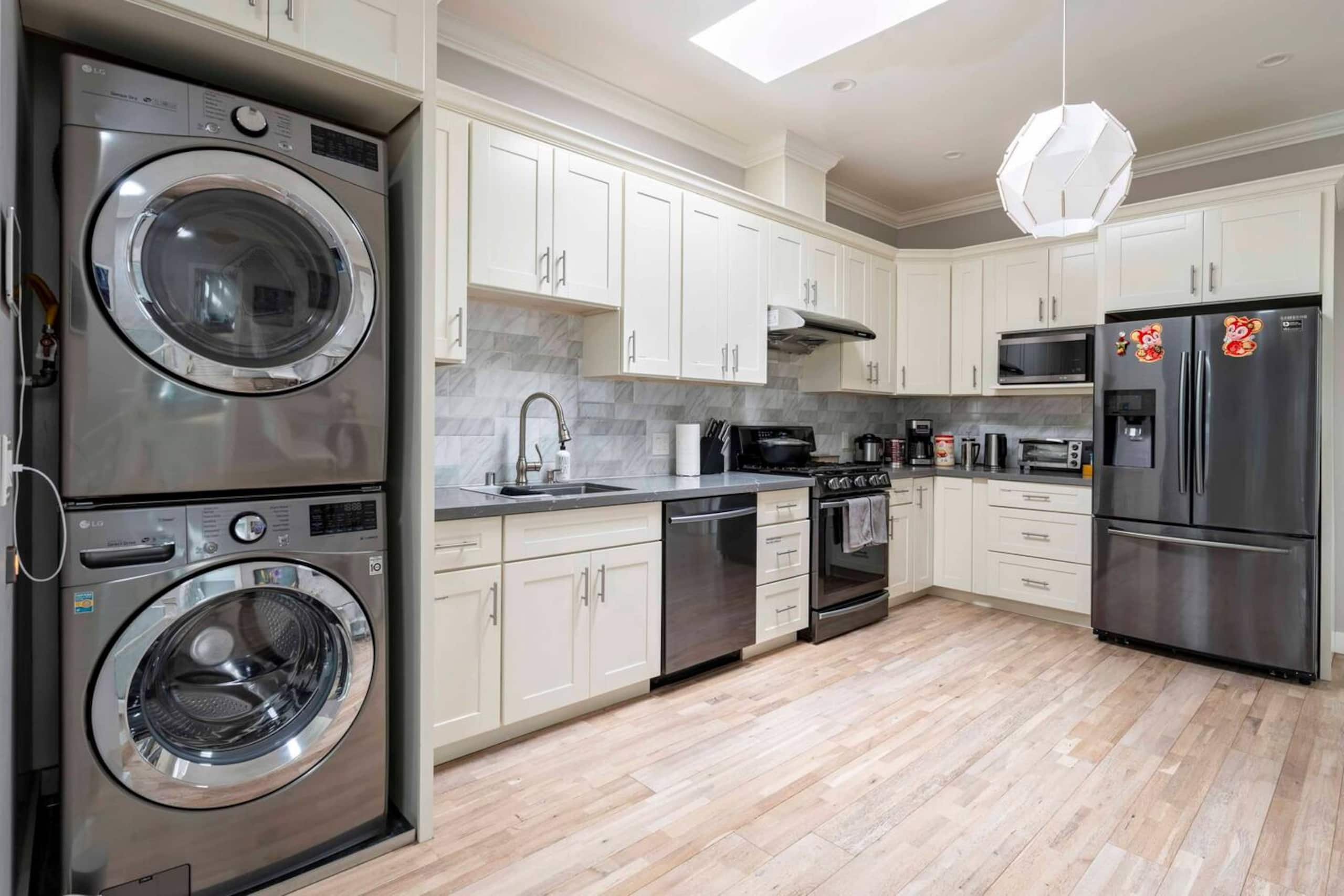 Townhouse in San Francisco · ★5.0 · 3 bedrooms · 4 beds · 3.5 baths - Image 9