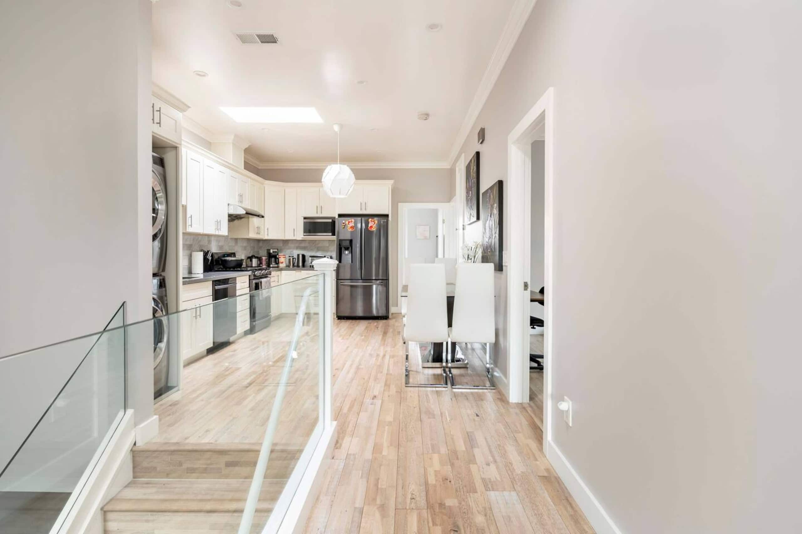 Townhouse in San Francisco · ★5.0 · 3 bedrooms · 4 beds · 3.5 baths - Image 7