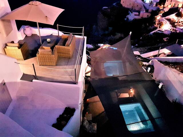 Aqua Terra big villa 3 bedrooms 2 plunge pools