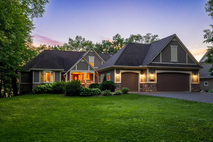 Beachfront Lake Home with Jacuzzi Hot Tub gallery image 2