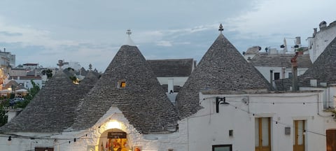Popular Airbnb listing: Quercus: Apartment overlooking the historic center in Alberobello