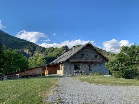 Le Balcon du Champsaur: the Sulit Gîte