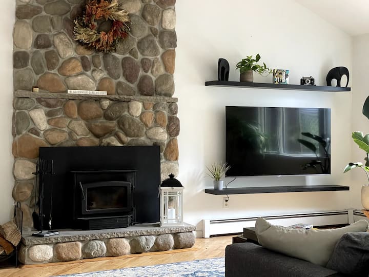 Chalet W/ Hot Tub, Bar & Game Room| 1 Hr From Nyc - New Jersey
