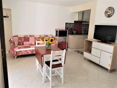 Self-contained+and+furnished+T2+with+parking+and+garden