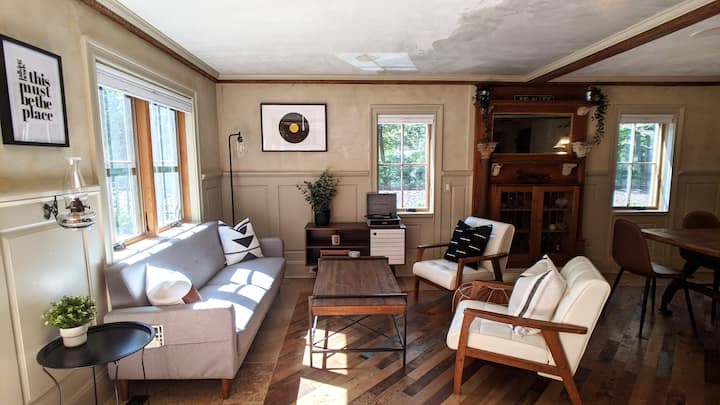 Mountain Cabin With Rustic Charm & New Fire Pit! - Cornwall, CT