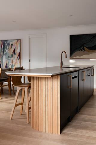 5 bedroom family home in Barwon Heads gallery image 4