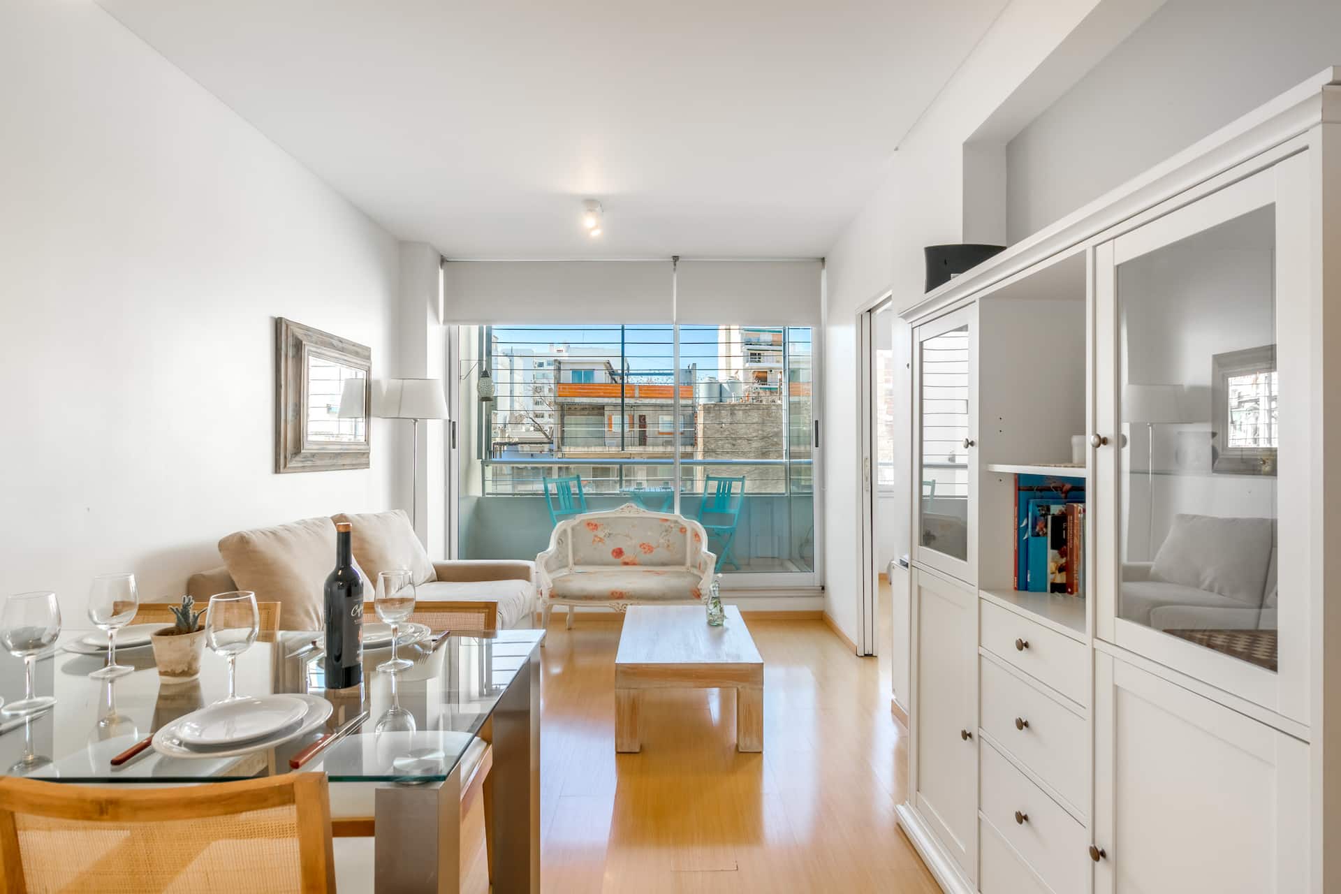 Lacroze Apart 1BR w/ Swimming Pool & 24hs Security