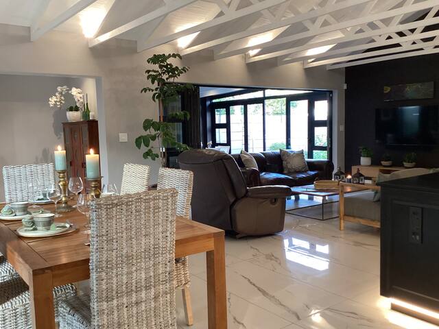 Villa Lyrique gallery image 3