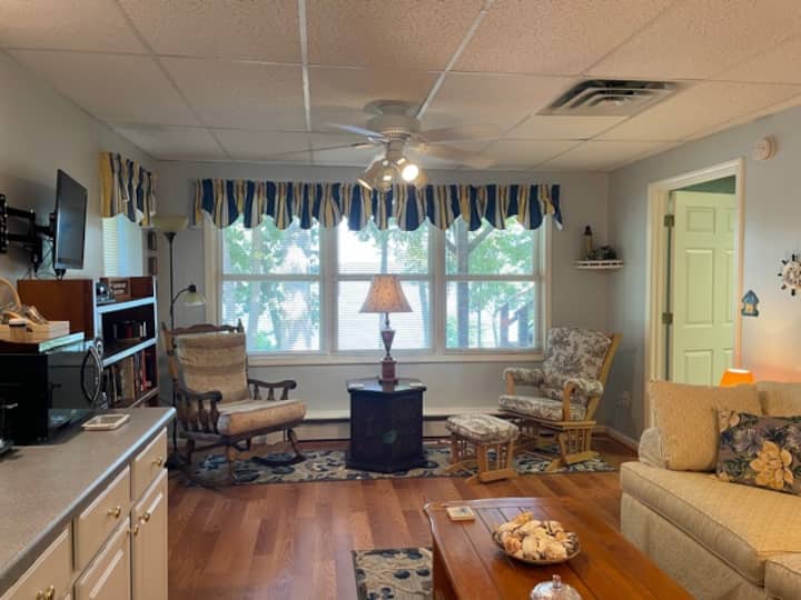 2 Bedroom Suite At Deane's Dock Holiday - Lake Hartwell