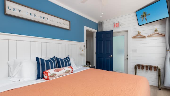 Chumba cha kulala cha Mgeni kilicho na Godoro la Kumbukumbu la Foam King