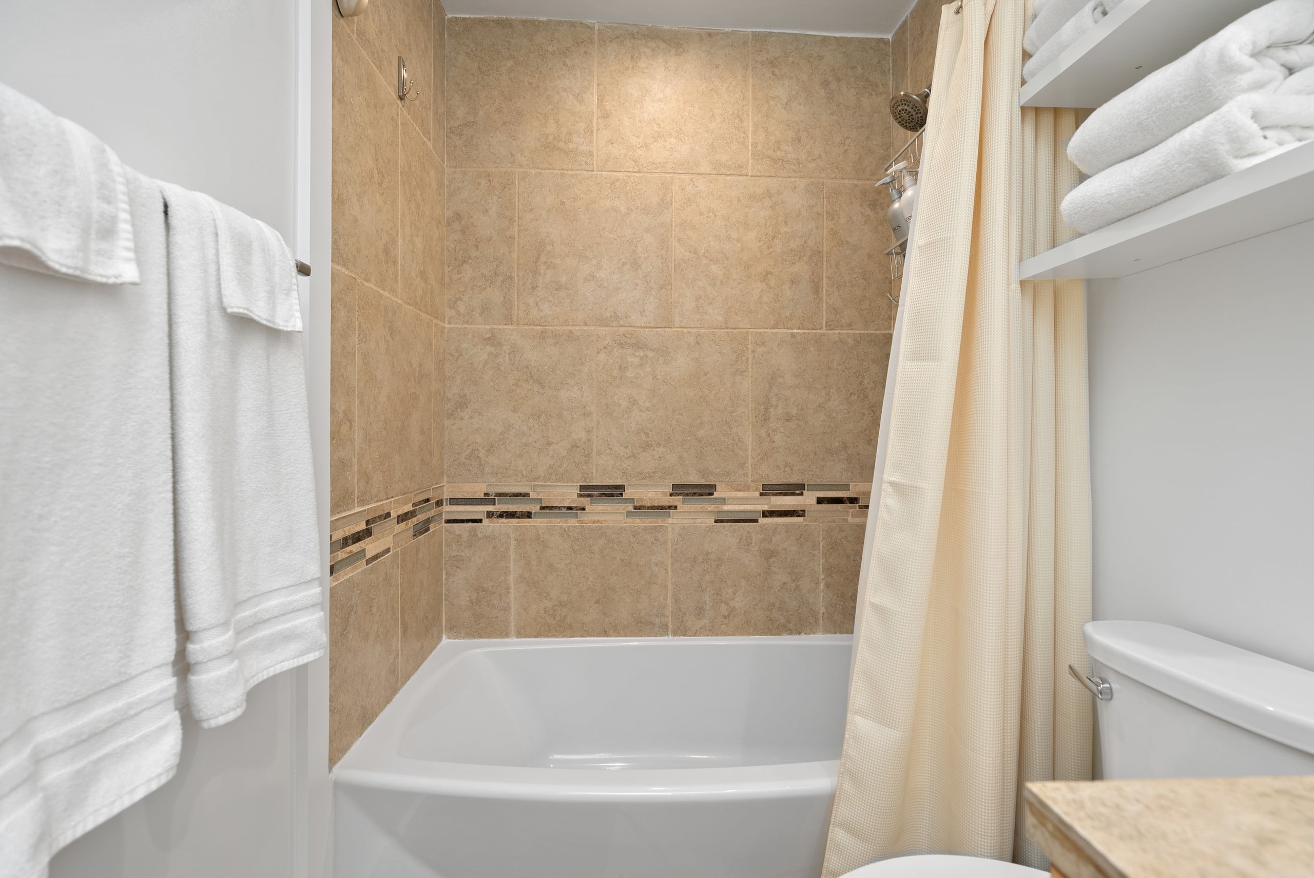 Townhouse in Kahuku · ★5.0 · 2 bedrooms · 3 beds · 2 private baths - Image 20