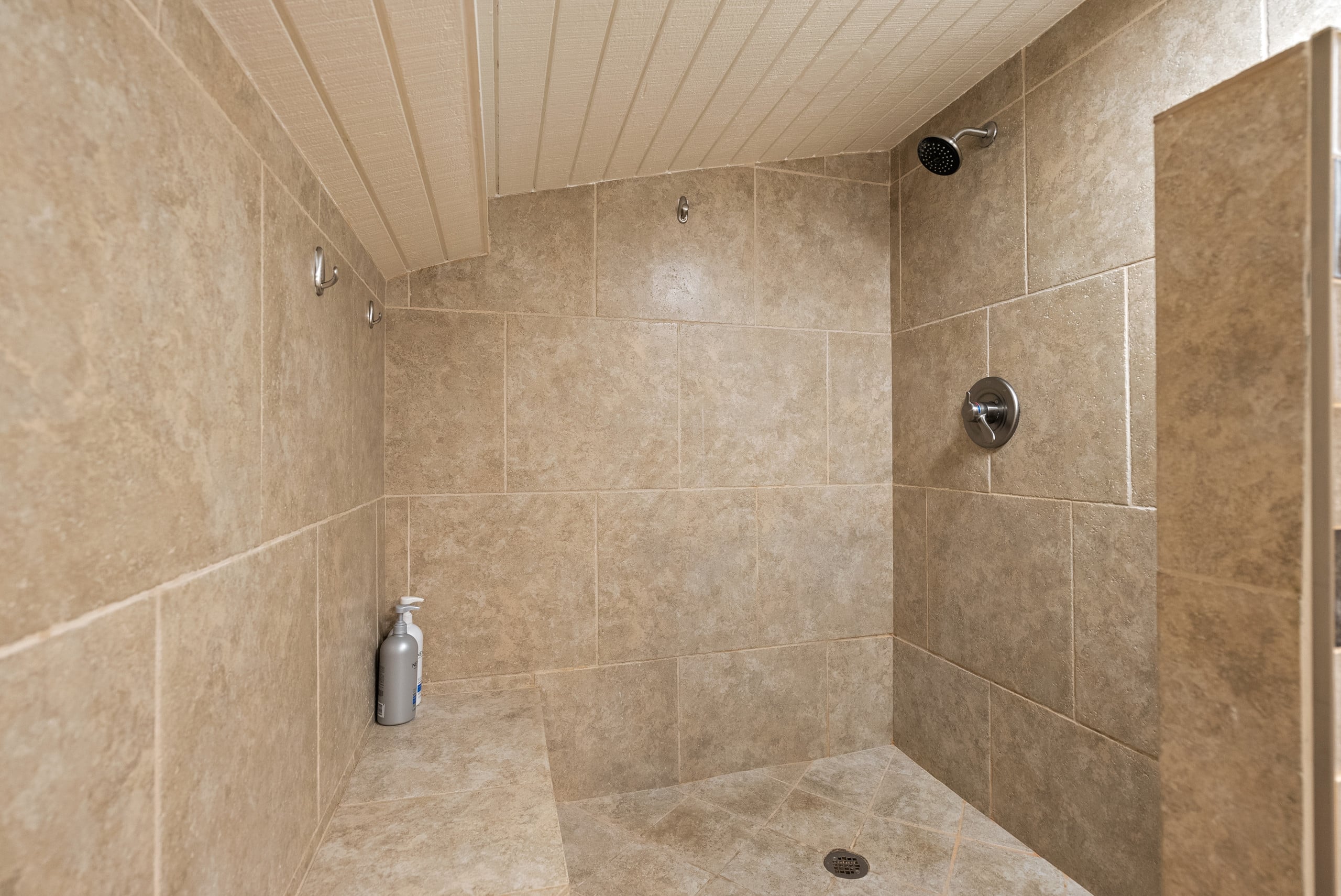 Townhouse in Kahuku · ★5.0 · 2 bedrooms · 3 beds · 2 private baths - Image 21