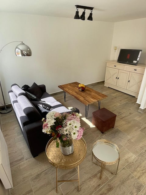 Lovely and cozy guest house, comfortable & renovated