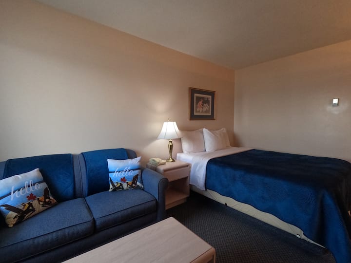 Westview Motel - Alberta