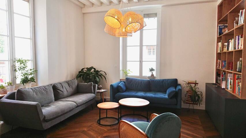 Élégant et confortable – 120m² Brotteaux/Massena gallery image 2