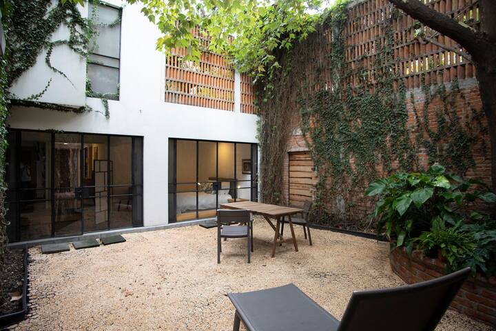 VERDE CONDESA – Depto con el mejor jardín privado gallery image 5