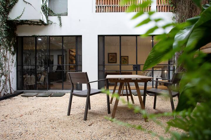 VERDE CONDESA – Depto con el mejor jardín privado gallery image 3