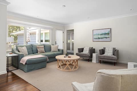 Top performing Airbnb: High End Luxury in the Heart of Atlanta in Decatur