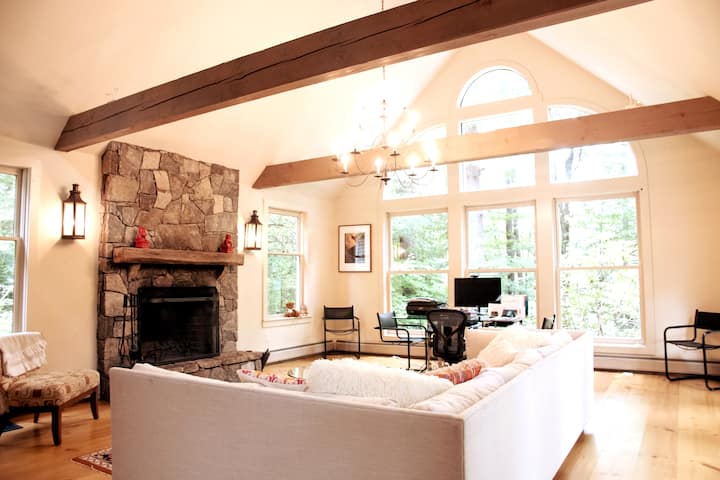 Elegant House On Private On 13 Ac W/ Fireplaces - New Marlborough, MA