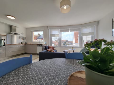 Top Airbnb: nice sunny apartment - 150 meters from the beach à Dunkerque