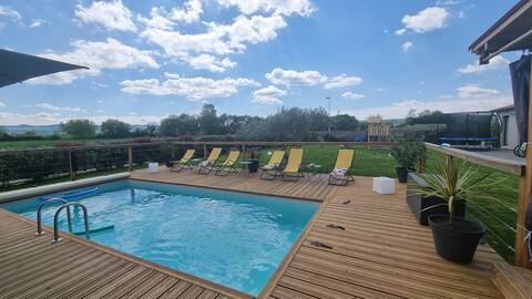 VILLA  FIDJI  piscine jacuzzi  jardin