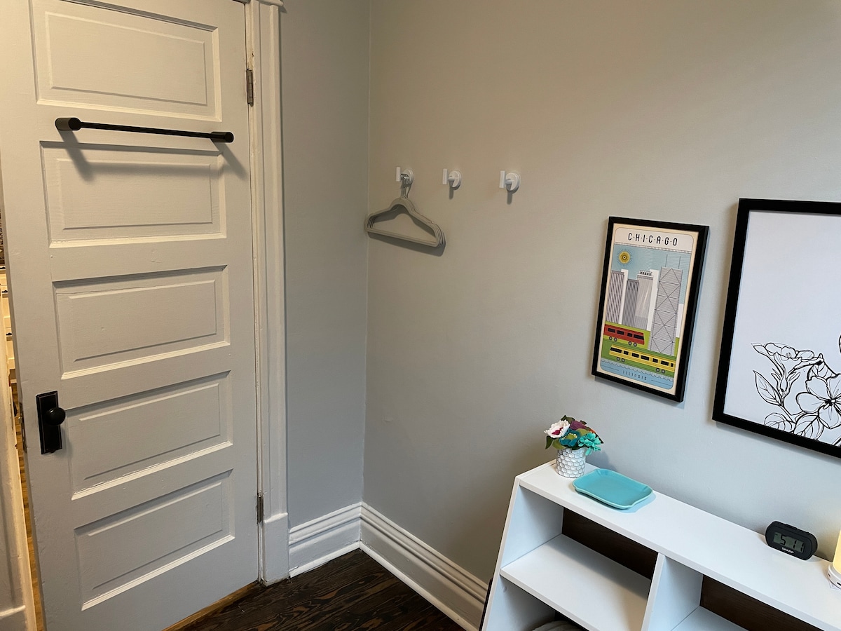 غرفة نوم خلفية