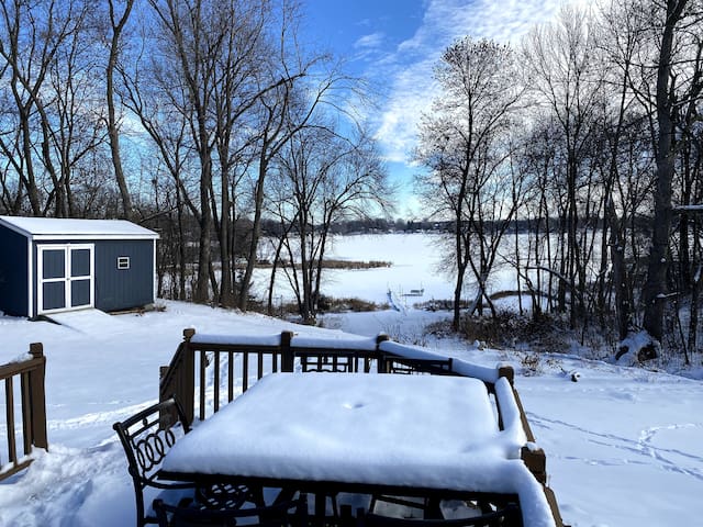 Lakefront-Firepit-snowmobile trails-ice fishing gallery image 4