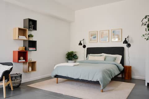 Private Backyard Studio near the heart of Alhambra