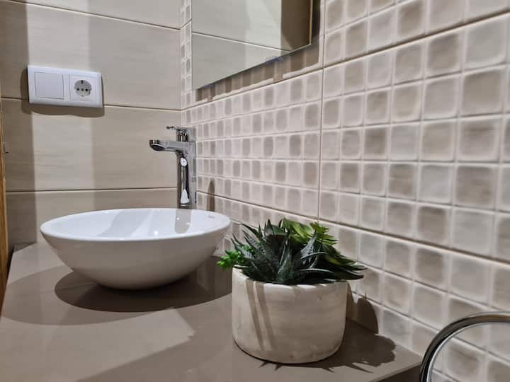 Apartamento Moderno En Antigua Casa Rústica - Sarria