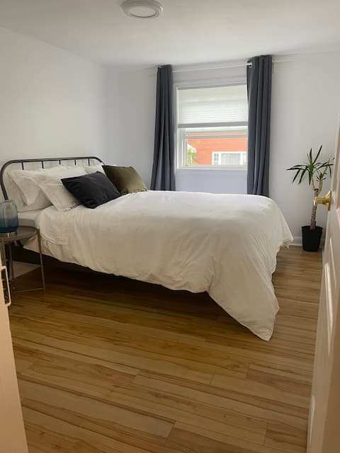 Sunny Old Newmarket Appartement 1 chambre