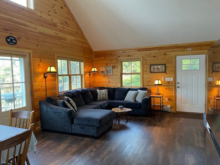 Cozy Mountainside Getaway In Windham Vt - Grafton, VT