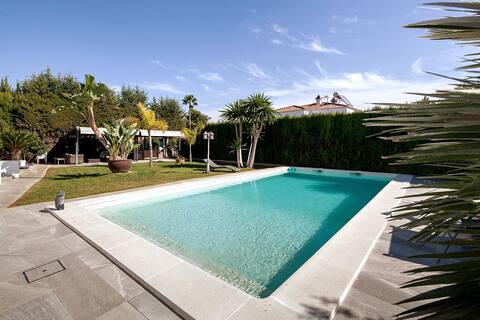 Espectacular villa close to Sevilla - Sevillarooms