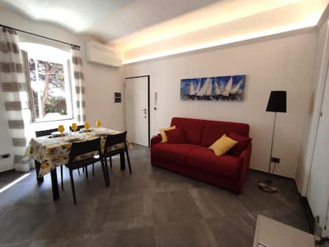 Successful Airbnb property: Casa Tea beachfront Riva Trigoso Sestri Levante in Sestri Levante