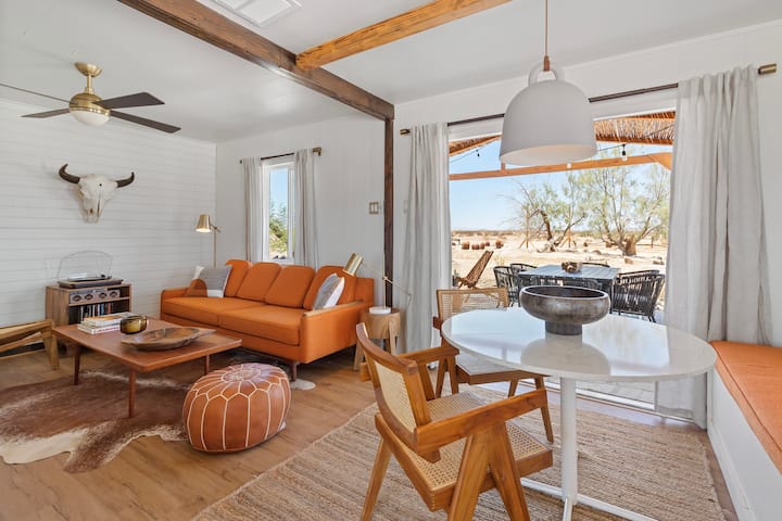 Fox & Feather Cabin - Modern Retreat On 5 Acres - California