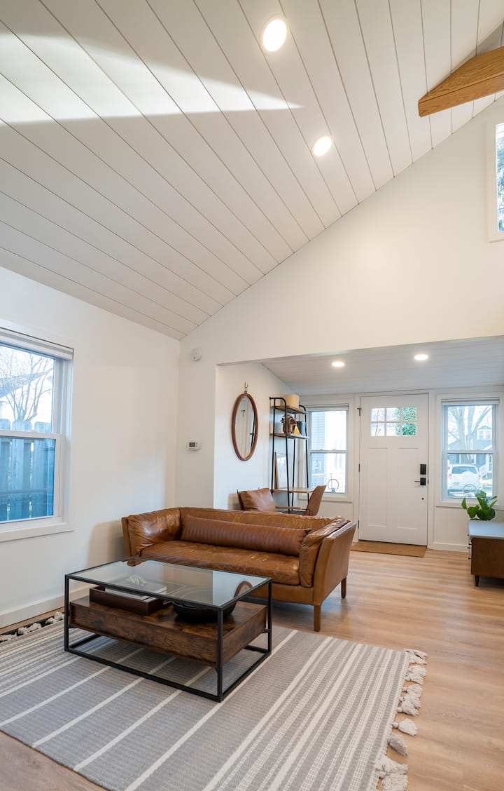 Spectacular Remodeled Home In N Winton Village - Rochester, NY