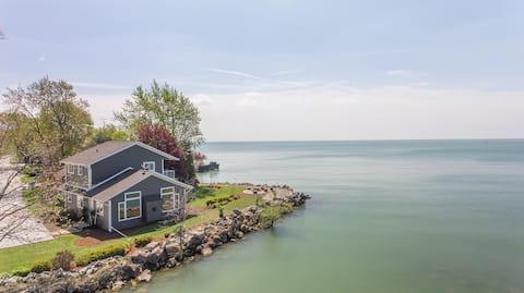 Dog Friendly Erie Waterfront Cottage
Nature Trails
