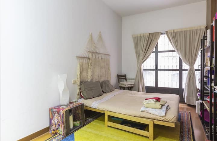 Habitación  En El Centro De Madrid - Madrid