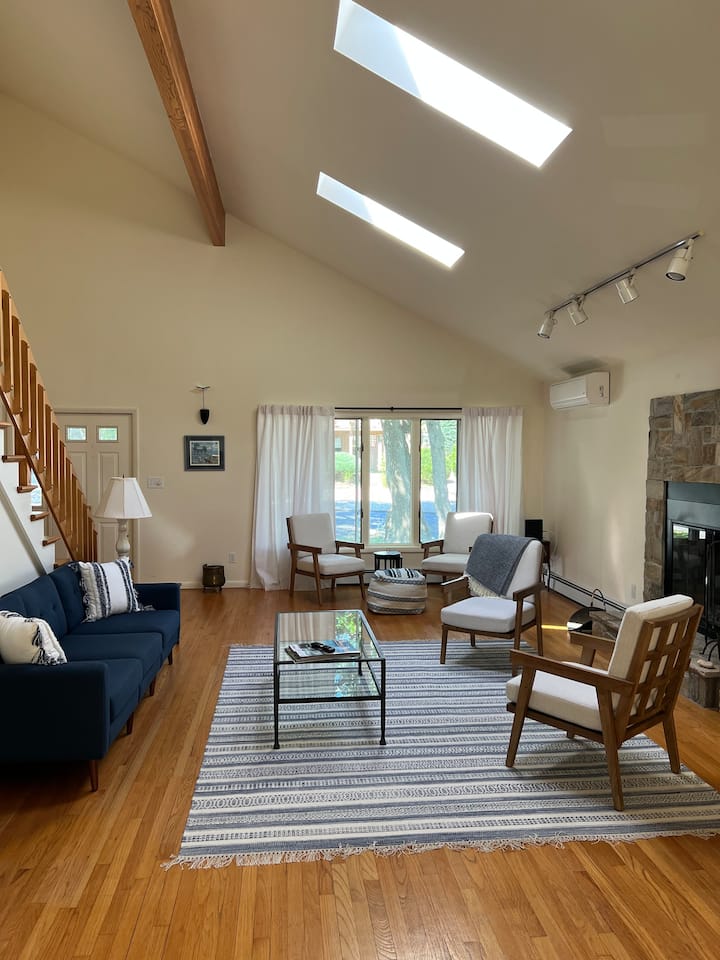 Montauk family home, steps to private beach Houses for Rent in