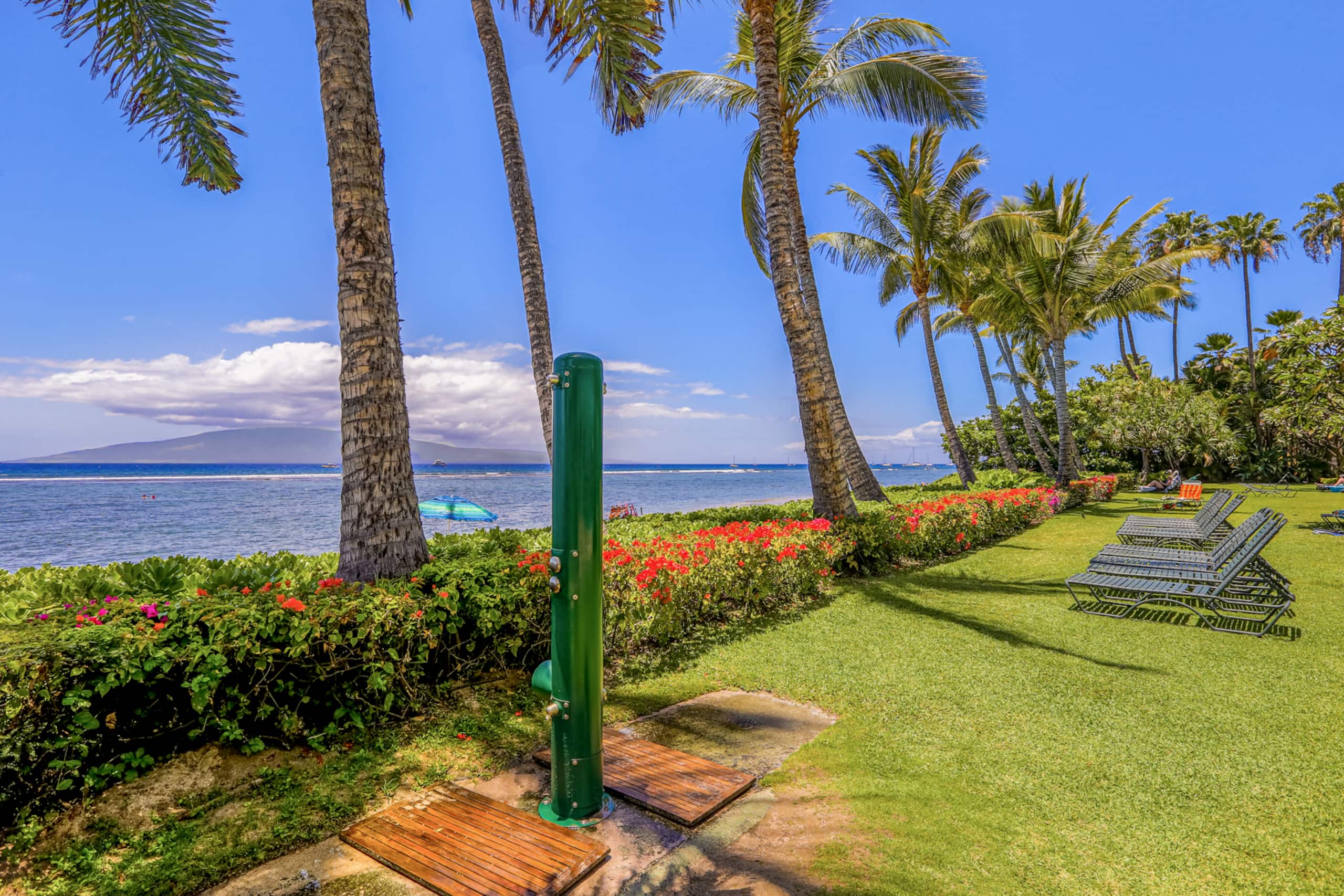 Condo in Lahaina · ★4.97 · 1 bedroom · 1 bed · 1 bath - Image 18