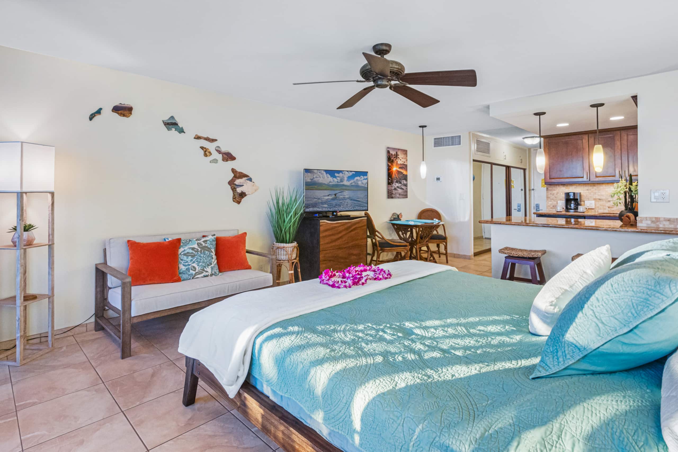 Condo in Lahaina · ★4.97 · 1 bedroom · 1 bed · 1 bath - Image 7