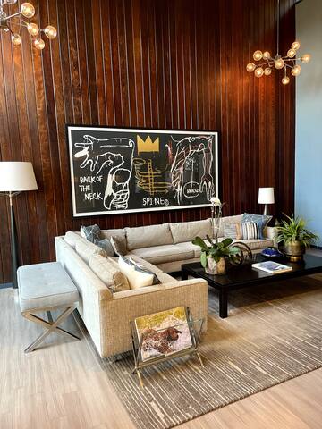 Hollywood Hills City & Canyon View Mid-Century gallery image 3