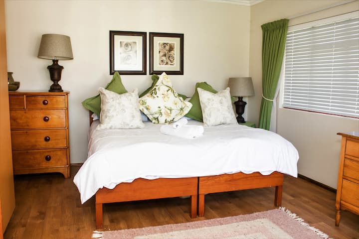 Chikanka-pioneers Of The Sani Pass A Hidden Jewel - Underberg