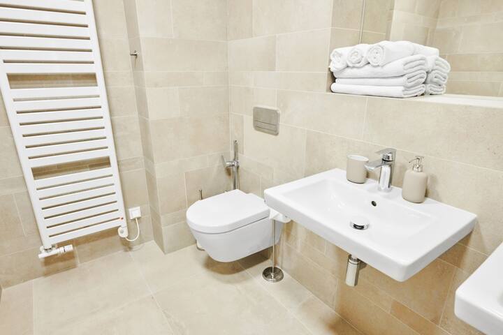 Bright Old Town 2-bedroom Apartment w/ balcony 3D gallery image 5