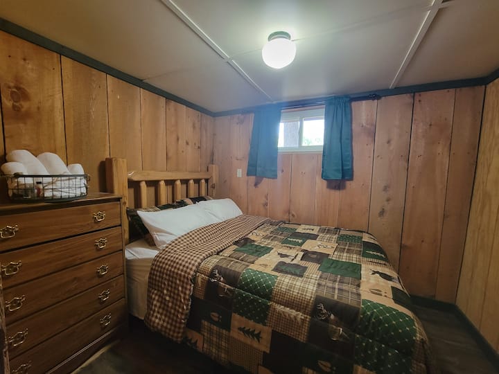 საძინებელი 1