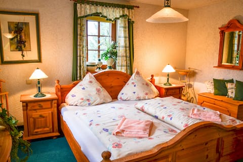 Holiday home to an artisan house