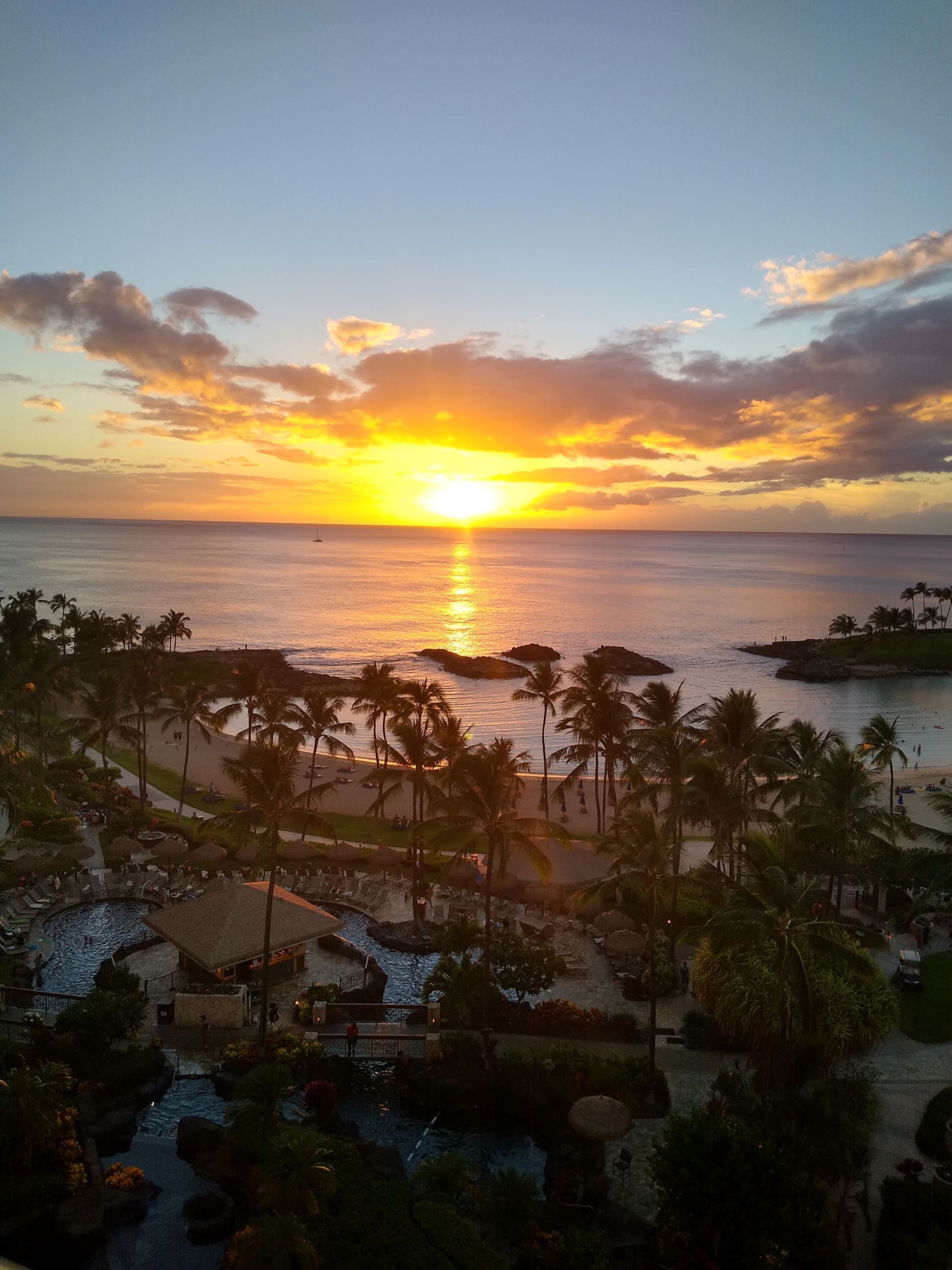 Resort in Kapolei · ★5.0 · 2 bedrooms · 4 beds · 2 private baths - Image 23