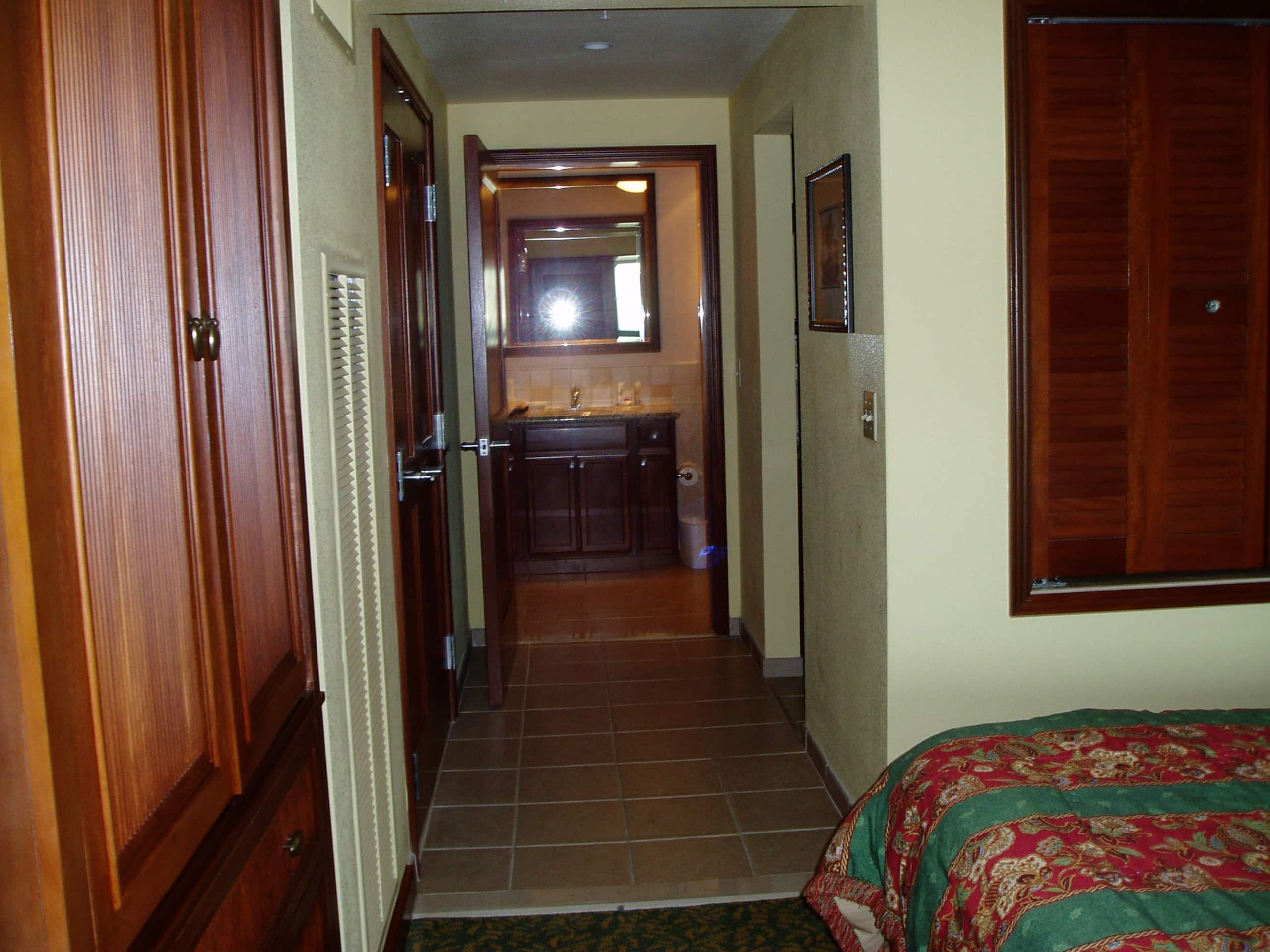 Resort in Kapolei · ★5.0 · 2 bedrooms · 4 beds · 2 private baths - Image 8