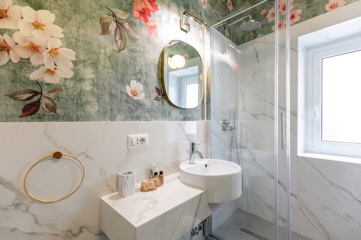 Boschetto Iconic Apartment in Monti 2BDR 4PAX gallery image 3