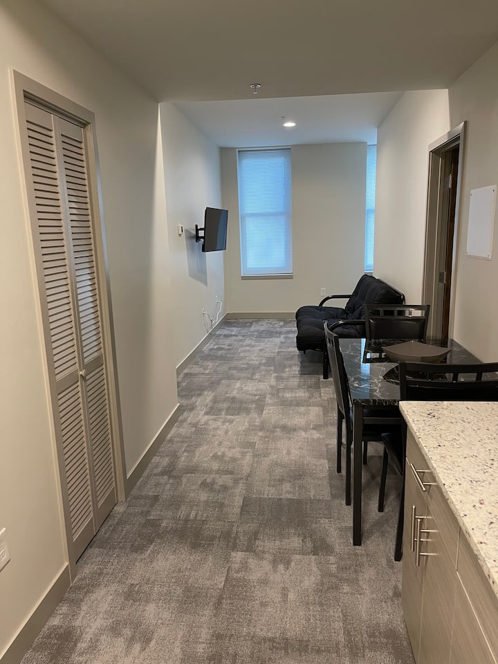 Downtown Cleveland Loft 209 - Cleveland, OH