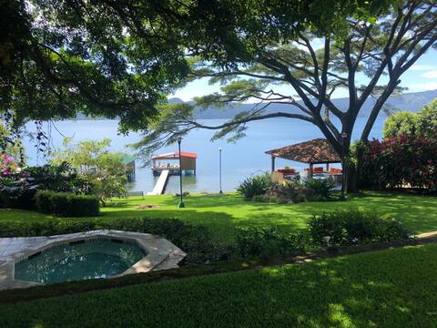 Home in Lake Coatepeque